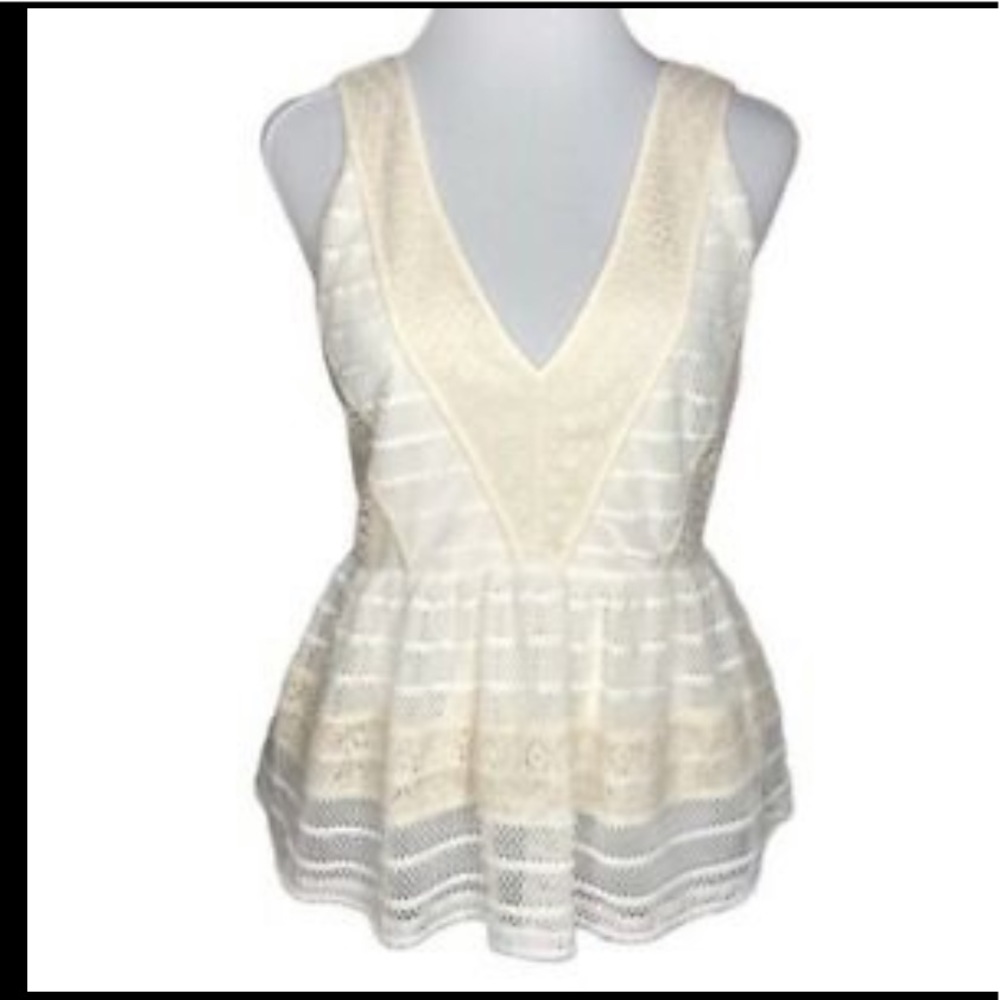 Chelsea28 Crochet Tank - size Small